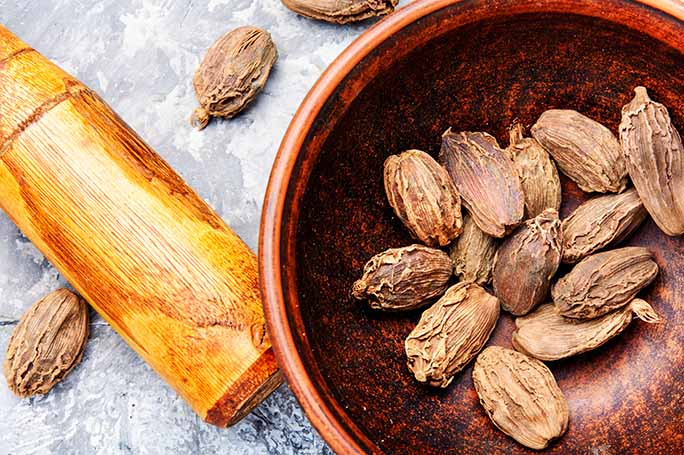 Black cardamom